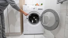 De viktigaste skälen till att du inte ska lämna tvättmaskinsluckan öppen: kom ihåg dem en gång för alla