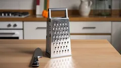 Så vässar du ett slött rivjärn hemma med tre enkla metoder