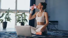 Träning på morgonen eller kvällen: vad är bäst för fettförbränning och muskeluppbyggnad?