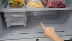 De flesta vet inte vad det här lilla hålet i frysen betyder