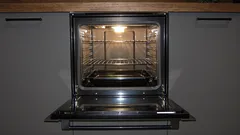 Varför du bör lämna ugnsluckan öppen efter matlagning