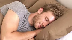 11 vanor hos smarta människor som personer med låg intelligens tycker är märkliga och tråkiga